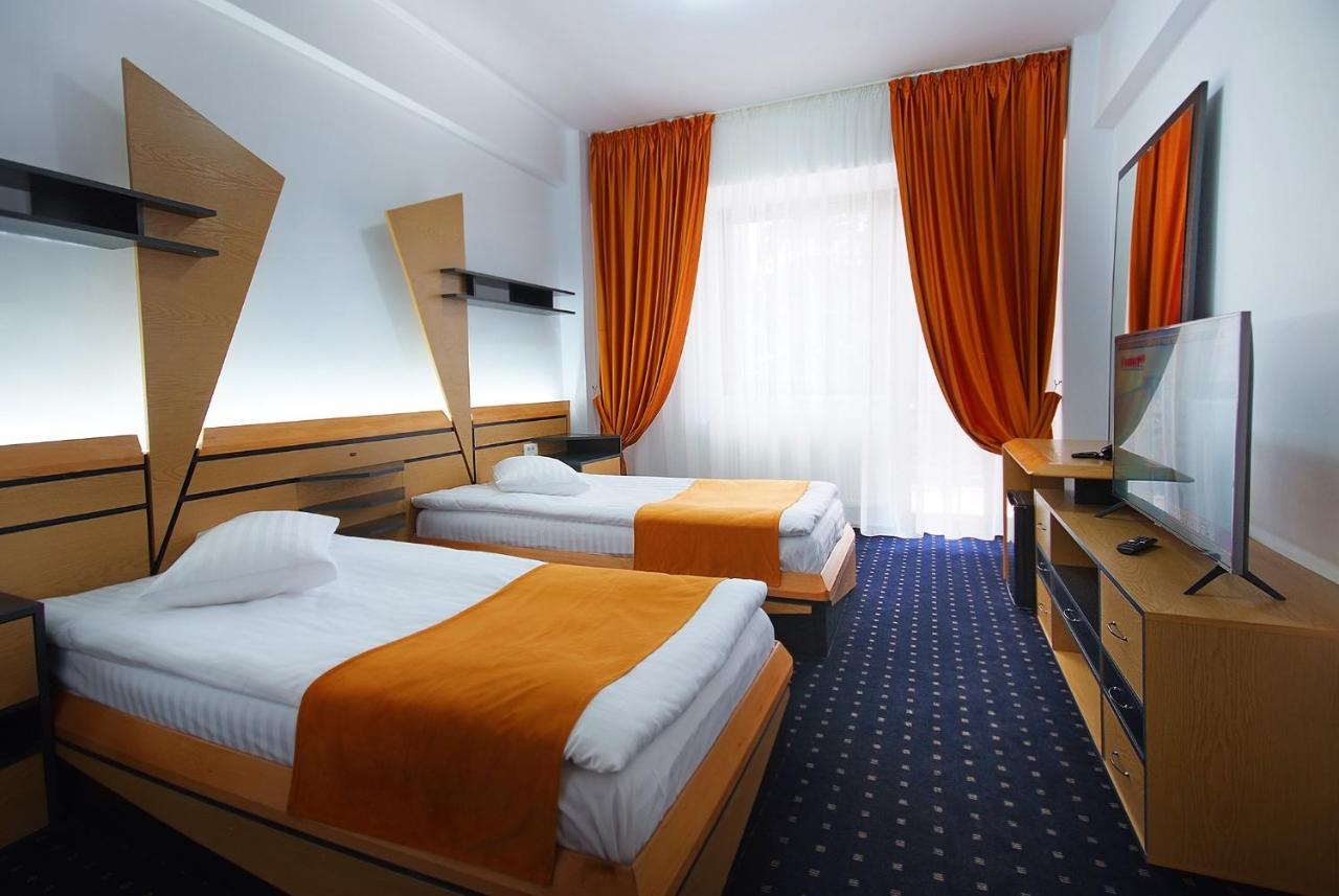 Complex Panoramic Hotel Slanic Moldova Luaran gambar